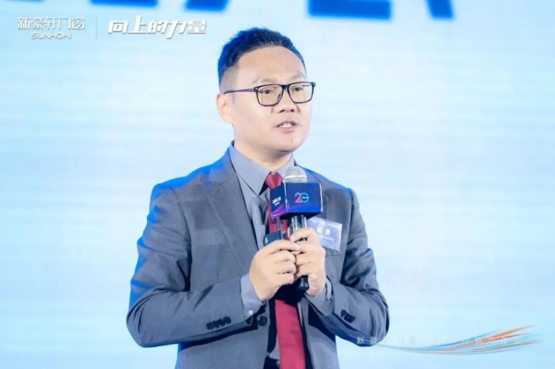 向上的力量 新豪轩门窗2024年经销商年会千人J9九游齐聚盛况空前(图5)