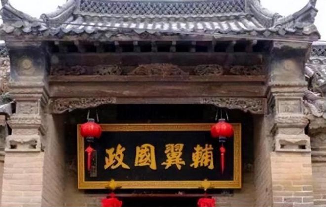 J9九游回顾：河南一钉子户声称就算给100亿也不拆结果如何？(图4)